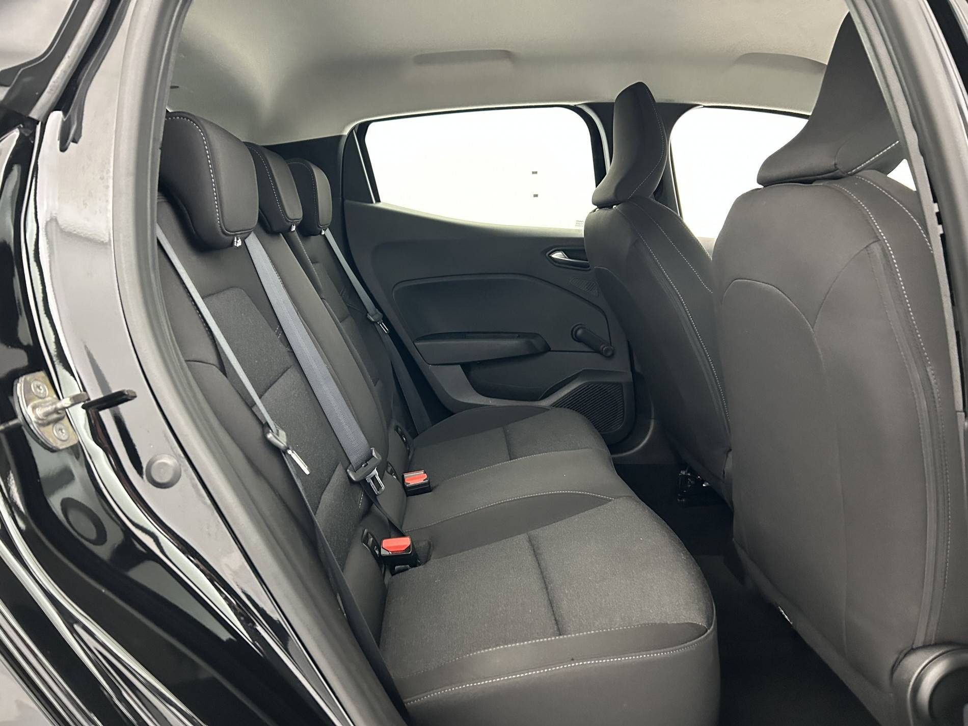 Vente en ligne Renault Clio 5 Clio TCe 90 au prix de 14 490 €