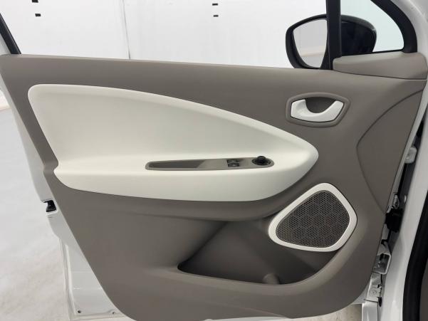 Vente en ligne Renault Zoé Zoe au prix de 5 590 €
