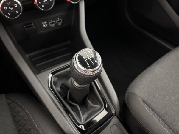 Vente en ligne Renault Clio 5 Clio SCe 65 - 21N au prix de 13 690 €