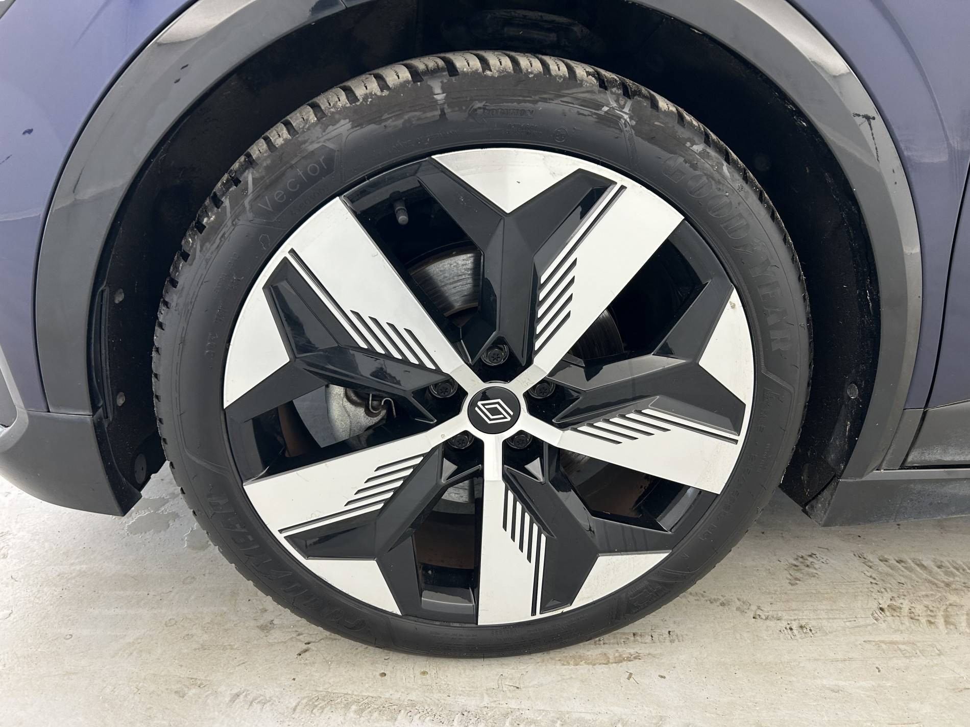 Vente en ligne Renault Megane E-Tech  EV60 220 ch optimum charge au prix de 22 990 €