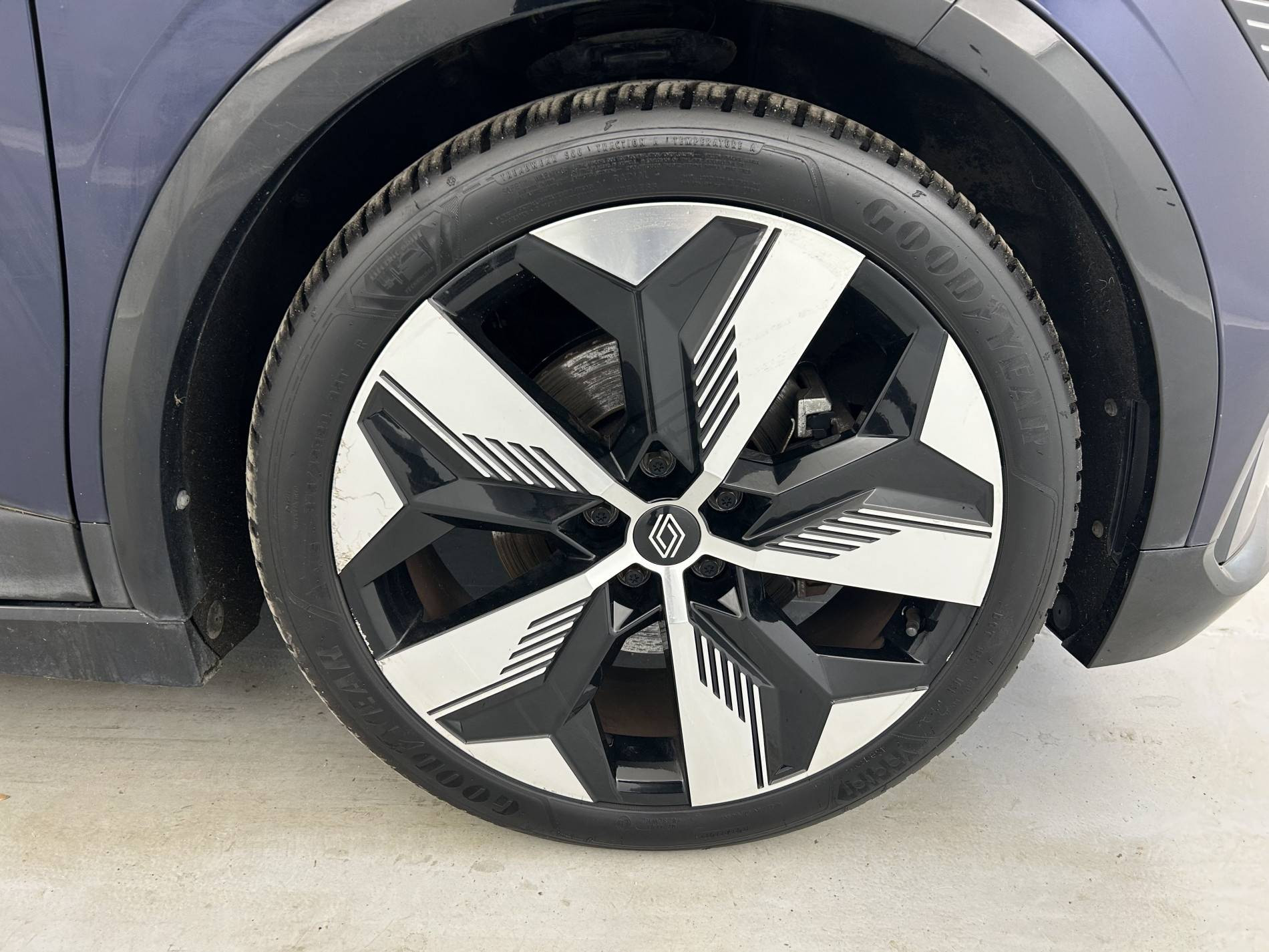 Vente en ligne Renault Megane E-Tech  EV60 220 ch optimum charge au prix de 22 990 €