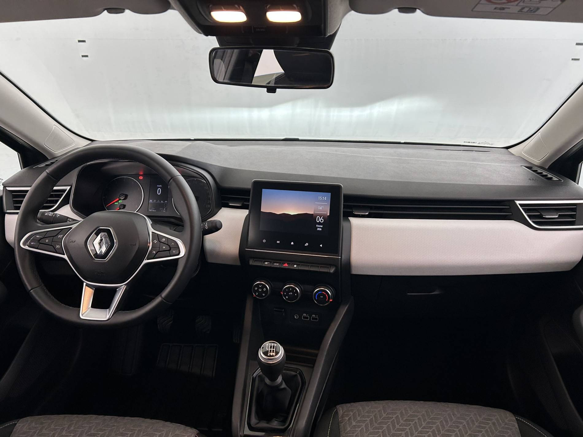 Vente en ligne Renault Clio 5 Clio TCe 90 au prix de 15 290 €