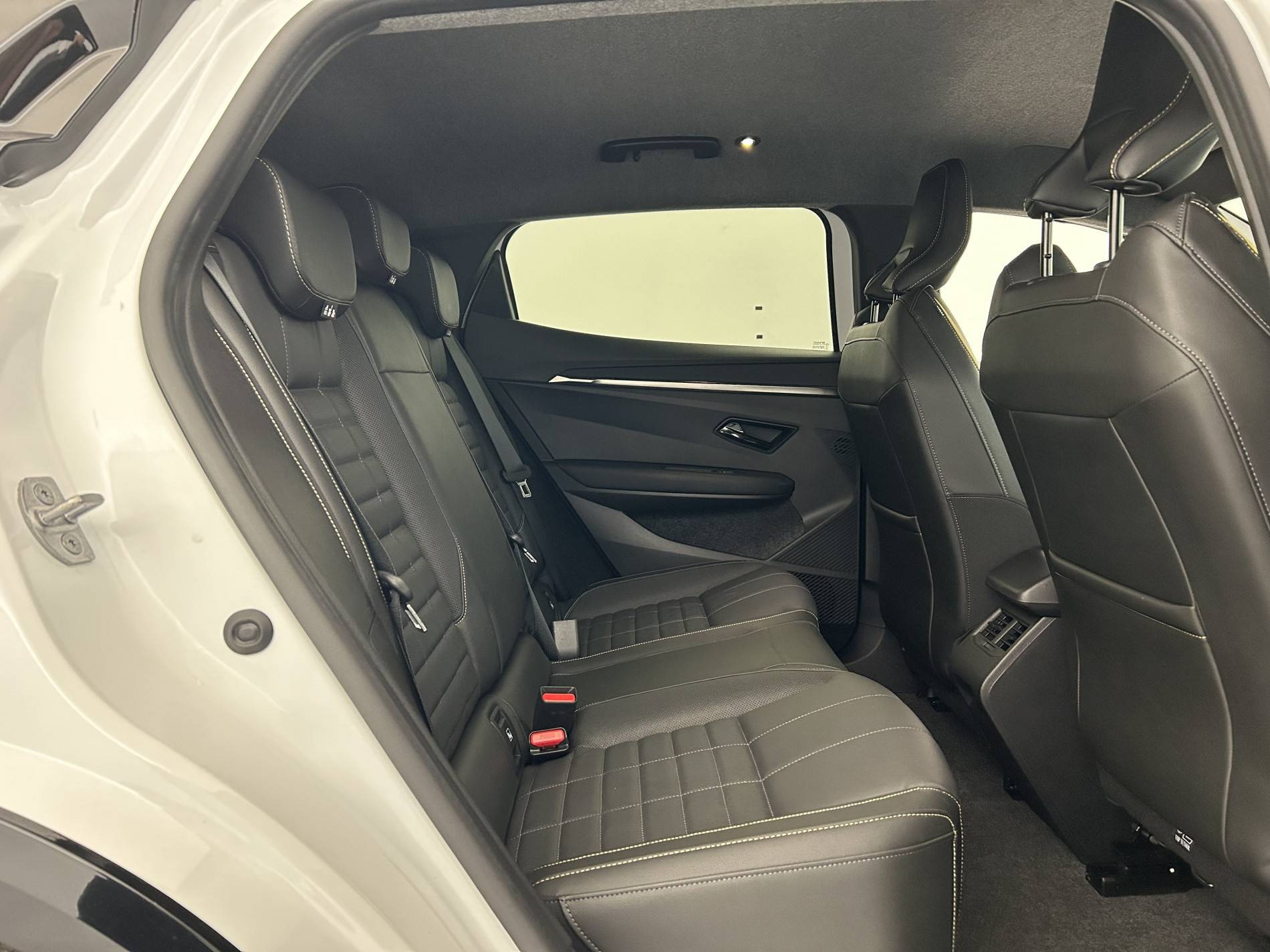 Vente en ligne Renault Megane E-Tech  220 ch autonomie confort GSR2 au prix de 29 990 €