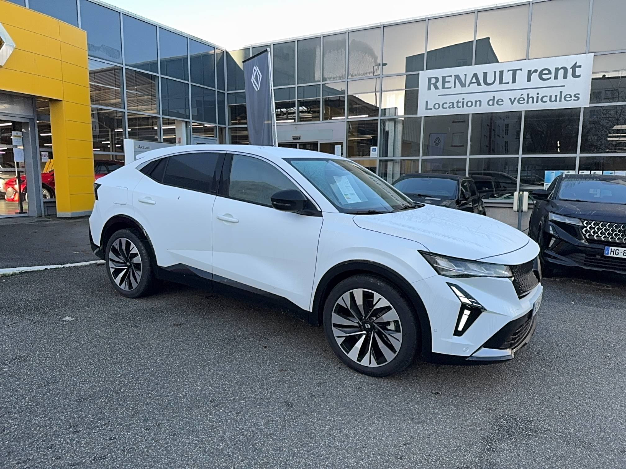 Vente en ligne Renault Rafale  E-Tech full hybrid 200ch au prix de 44 990 €