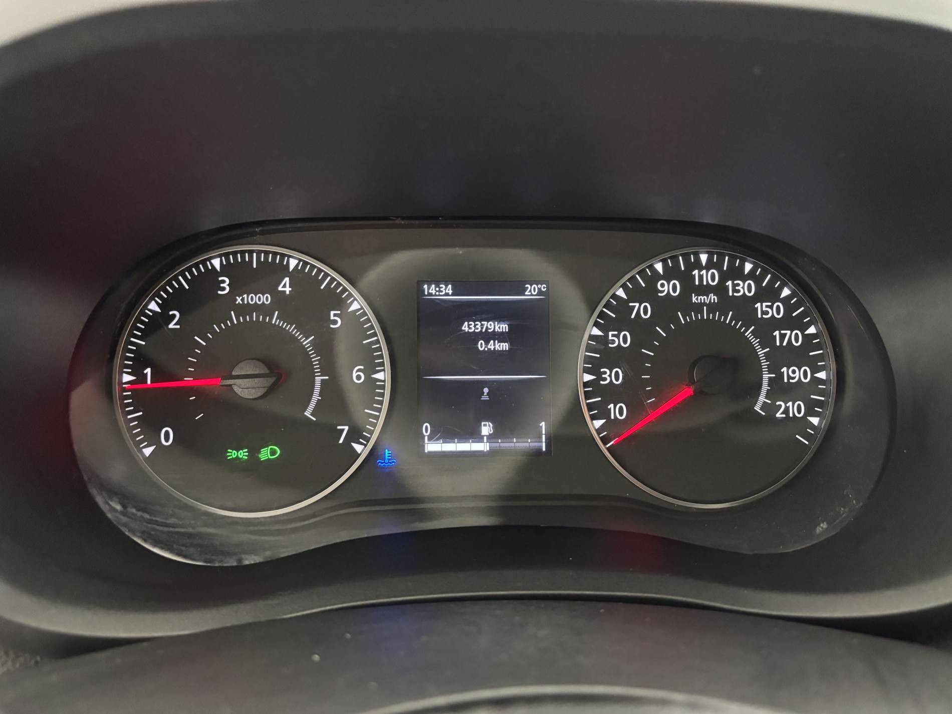 Vente en ligne Renault Master Fourgon MASTER FGN TRAC F3500 L2H2 BLUE DCI 135 au prix de 24 790 €