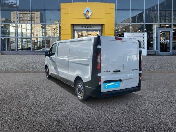 Vente en ligne Renault Trafic 3 Fourgon TRAFIC FGN L2H1 3000 KG BLUE DCI 130 au prix de 23 790 €