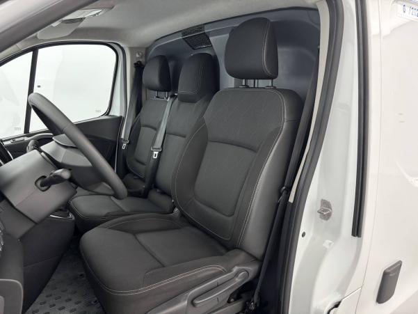 Vente en ligne Renault Trafic 3 Fourgon TRAFIC FGN L1H1 1200 KG DCI 120 FRIGORIFIQUE au prix de 26 990 €