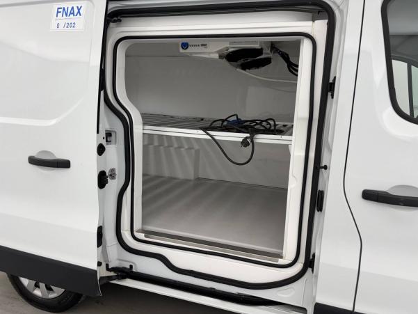 Vente en ligne Renault Trafic 3 Fourgon TRAFIC FGN L1H1 1200 KG DCI 120 FRIGORIFIQUE au prix de 26 990 €