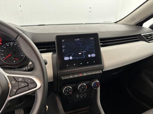 Vente en ligne Renault Clio 5 Clio TCe 90 au prix de 15 990 €
