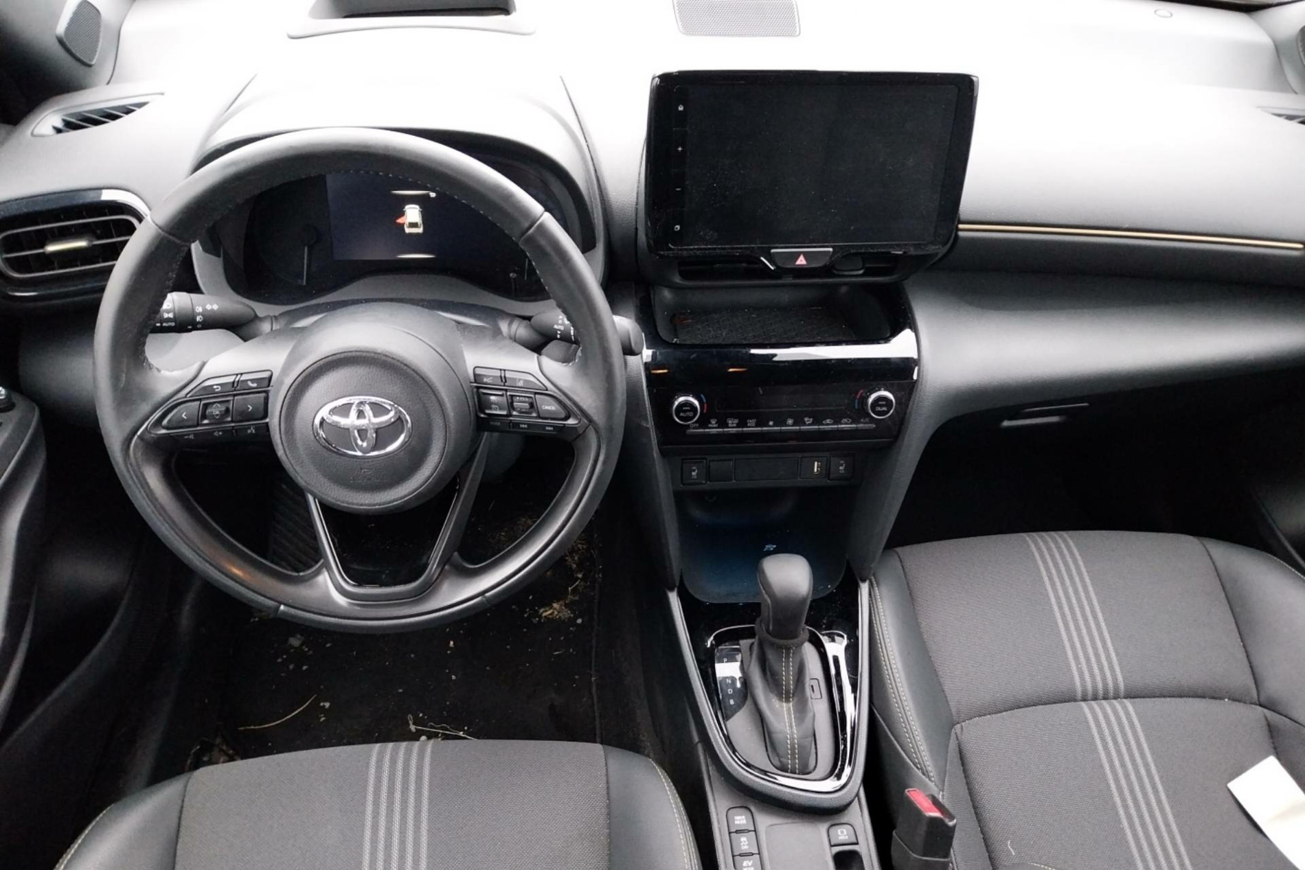 Vente en ligne Toyota Yaris Cross Yaris Cross Hybride 116h 2WD au prix de 22 990 €