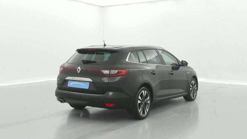 Vente en ligne Renault Megane 4 Estate Mégane IV Estate TCe 140 FAP au prix de 18 490 €