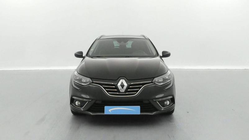 Vente en ligne Renault Megane 4 Estate Mégane IV Estate TCe 140 FAP au prix de 18 490 €