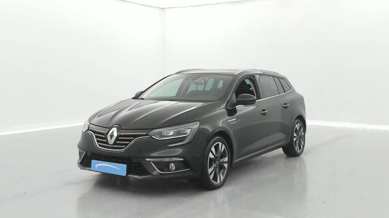 Vente en ligne Renault Megane 4 Estate Mégane IV Estate TCe 140 FAP au prix de 18 490 €