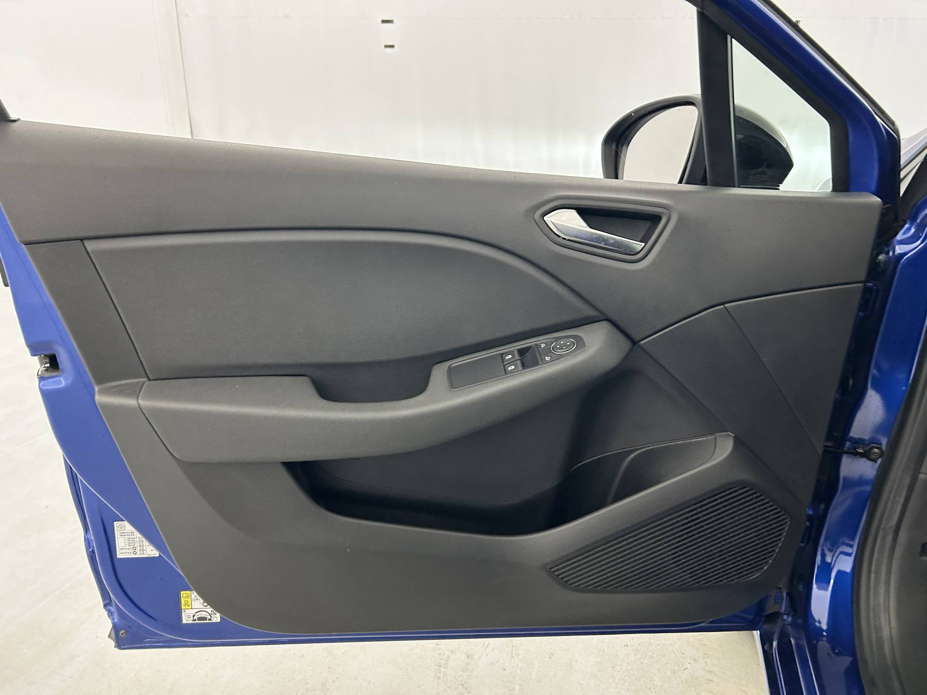 Vente en ligne Renault Clio 5 Clio TCe 90 au prix de 14 490 €