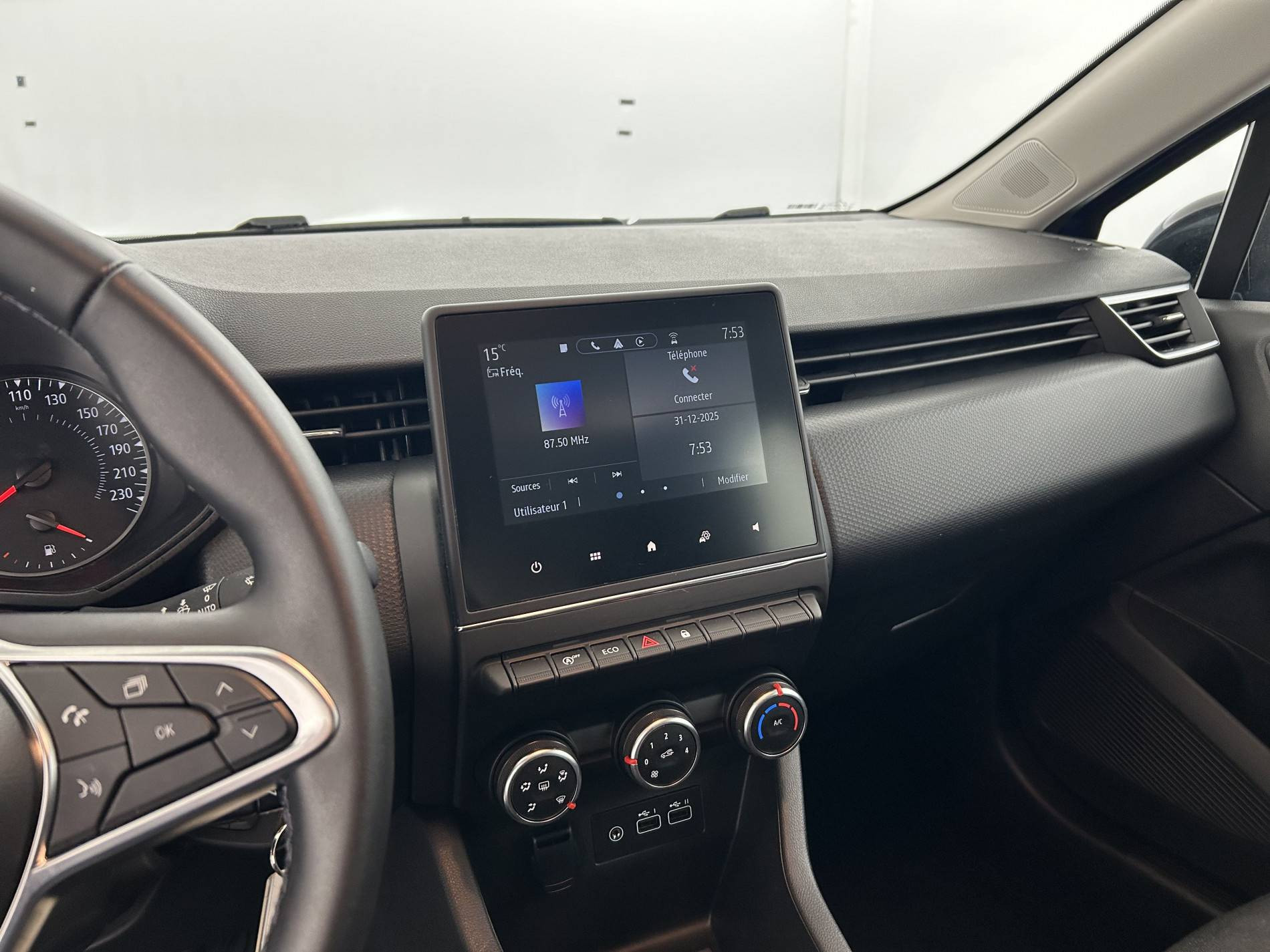 Vente en ligne Renault Clio 5 Clio TCe 90 au prix de 14 490 €