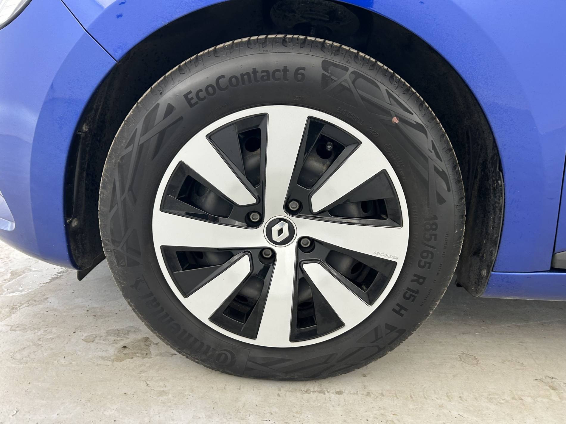 Vente en ligne Renault Clio 5 Clio TCe 90 au prix de 14 490 €