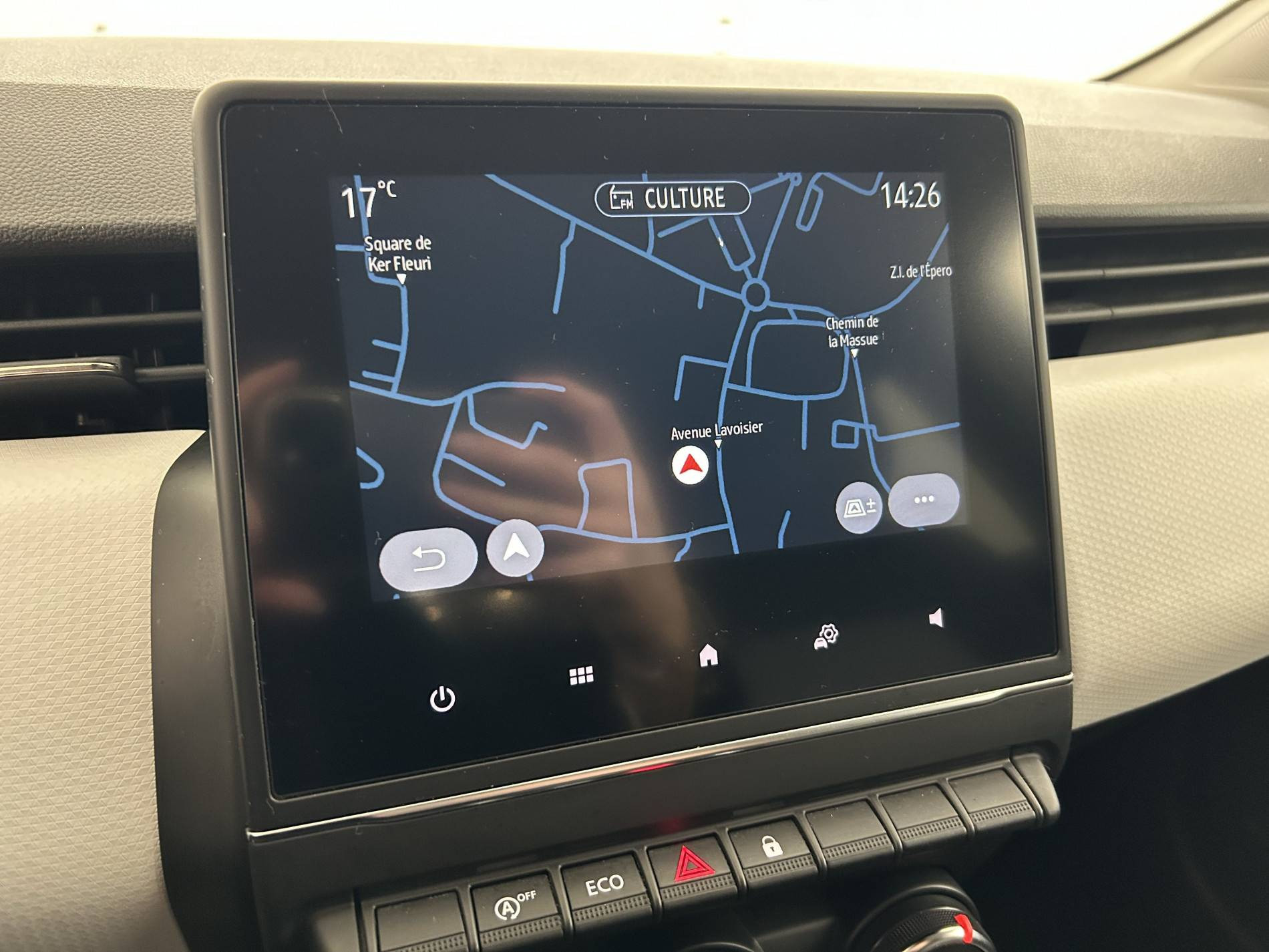 Vente en ligne Renault Clio 5 Clio TCe 90 au prix de 14 390 €