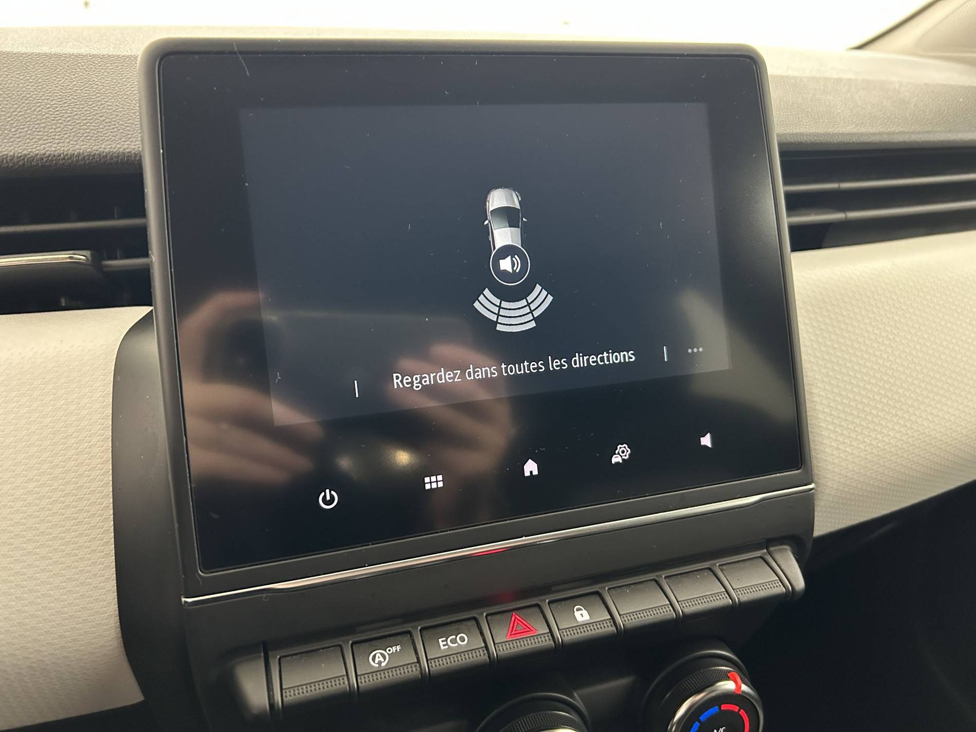 Vente en ligne Renault Clio 5 Clio TCe 90 au prix de 14 390 €