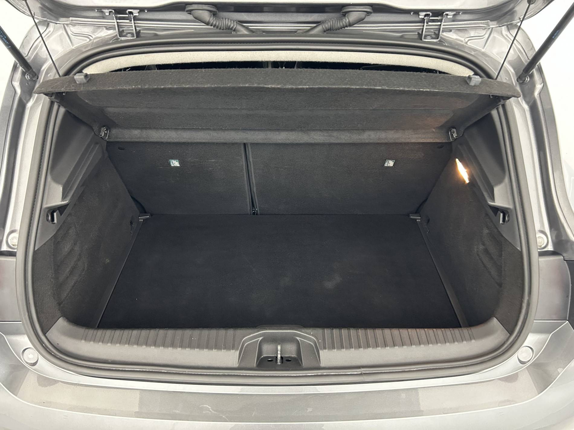 Vente en ligne Renault Clio 5 Clio TCe 90 au prix de 14 390 €