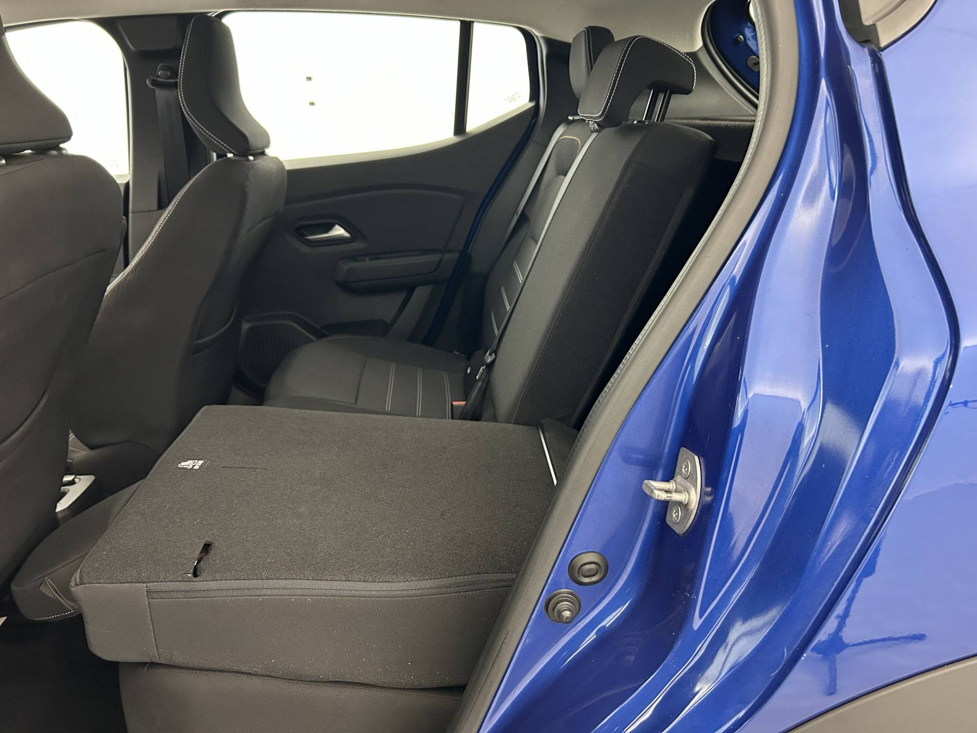 Vente en ligne Dacia Sandero  ECO-G 100 au prix de 13 890 €