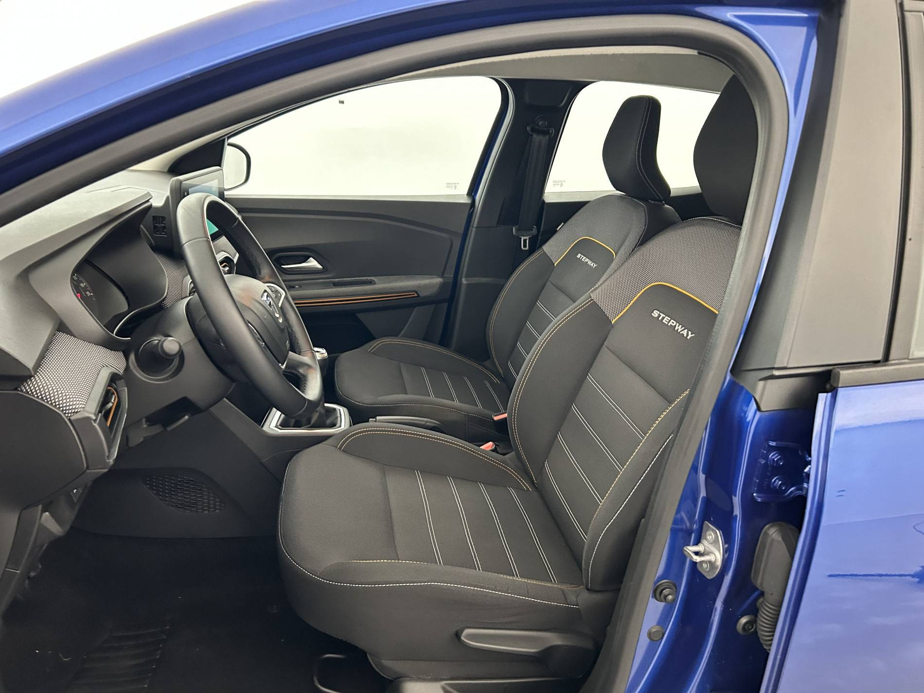 Vente en ligne Dacia Sandero  ECO-G 100 au prix de 13 890 €