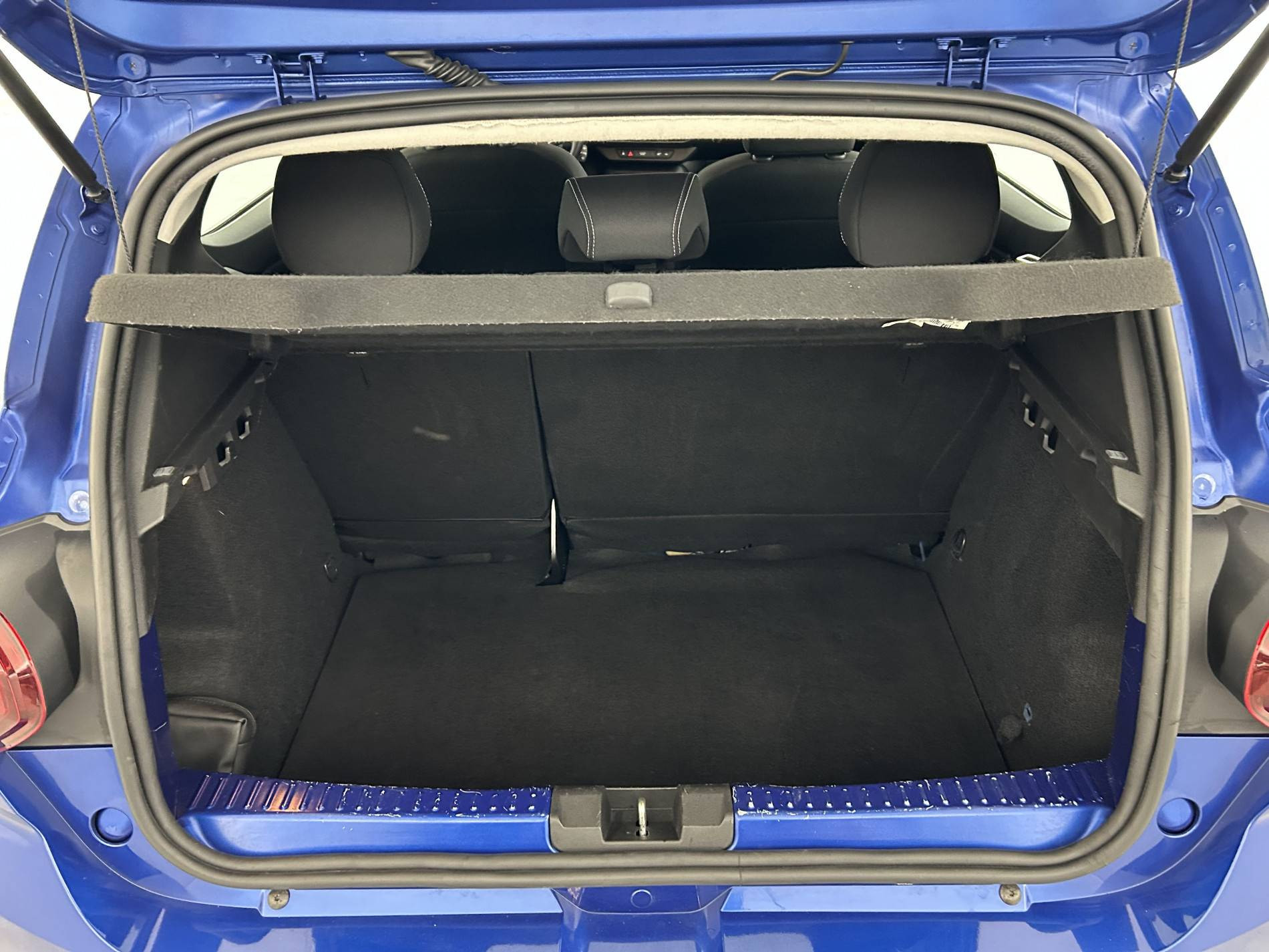 Vente en ligne Dacia Sandero  ECO-G 100 au prix de 13 890 €