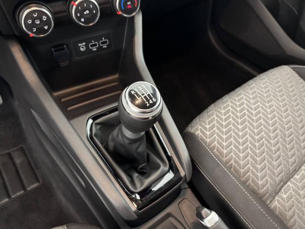 Vente en ligne Renault Clio 5 Clio TCe 90 au prix de 15 990 €