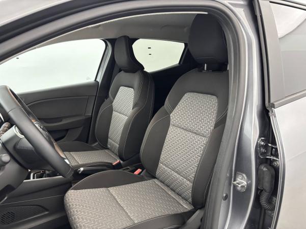 Vente en ligne Renault Clio 5 Clio TCe 90 au prix de 15 990 €