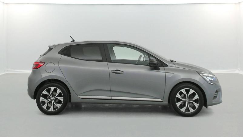 Vente en ligne Renault Clio 5 Clio TCe 90 au prix de 15 990 €