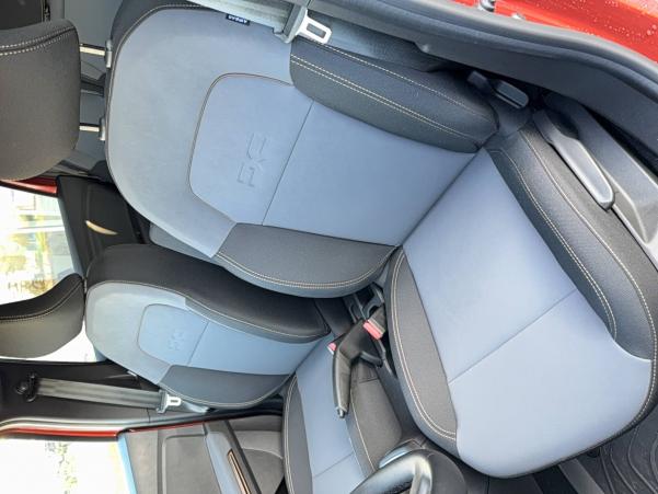 Vente en ligne Dacia Jogger  ECO-G 100 7 places GSR2 au prix de 22 490 €