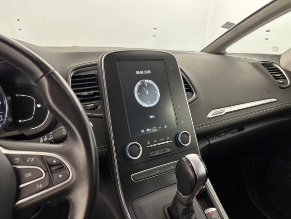 Vente en ligne Renault Scenic 4 Scenic Blue dCi 150 EDC au prix de 22 590 €