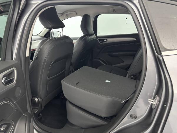Vente en ligne Renault Arkana  mild hybrid 140 EDC FAP - 22 au prix de 21 590 €