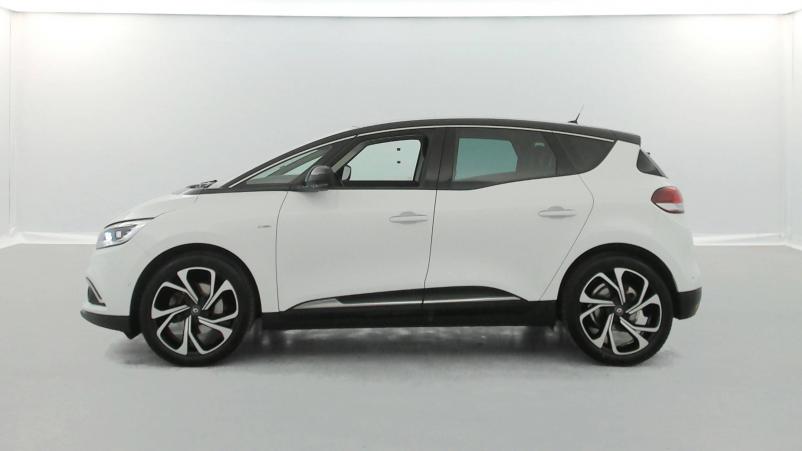 Vente en ligne Renault Scenic 4 Scenic TCe 140 FAP au prix de 17 390 €