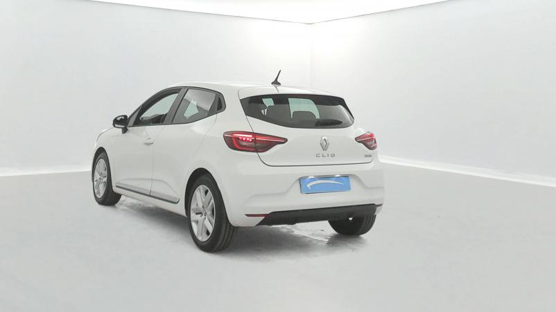 Vente en ligne Renault Clio 5 Clio E-Tech 140 - 21N au prix de 15 990 €