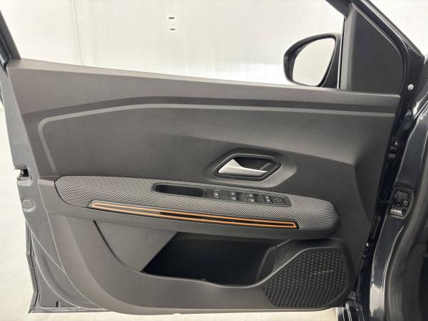 Vente en ligne Dacia Sandero  TCe 110 au prix de 16 590 €