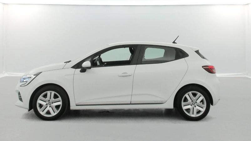 Vente en ligne Renault Clio 5 Clio E-Tech 140 - 21N au prix de 15 990 €