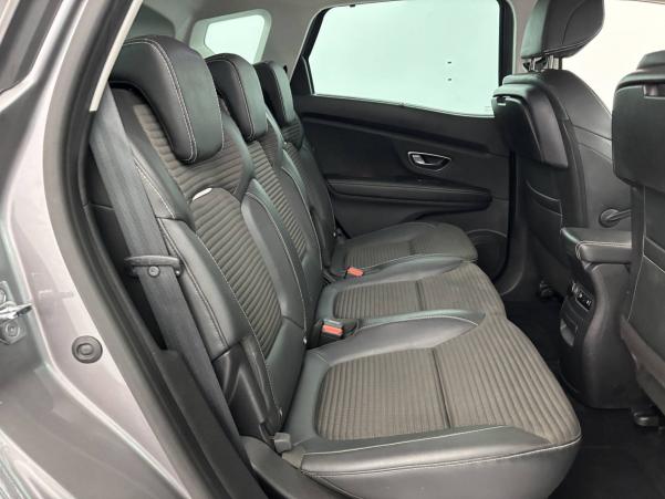 Vente en ligne Renault Scenic 4 Scenic Blue dCi 150 EDC au prix de 22 590 €