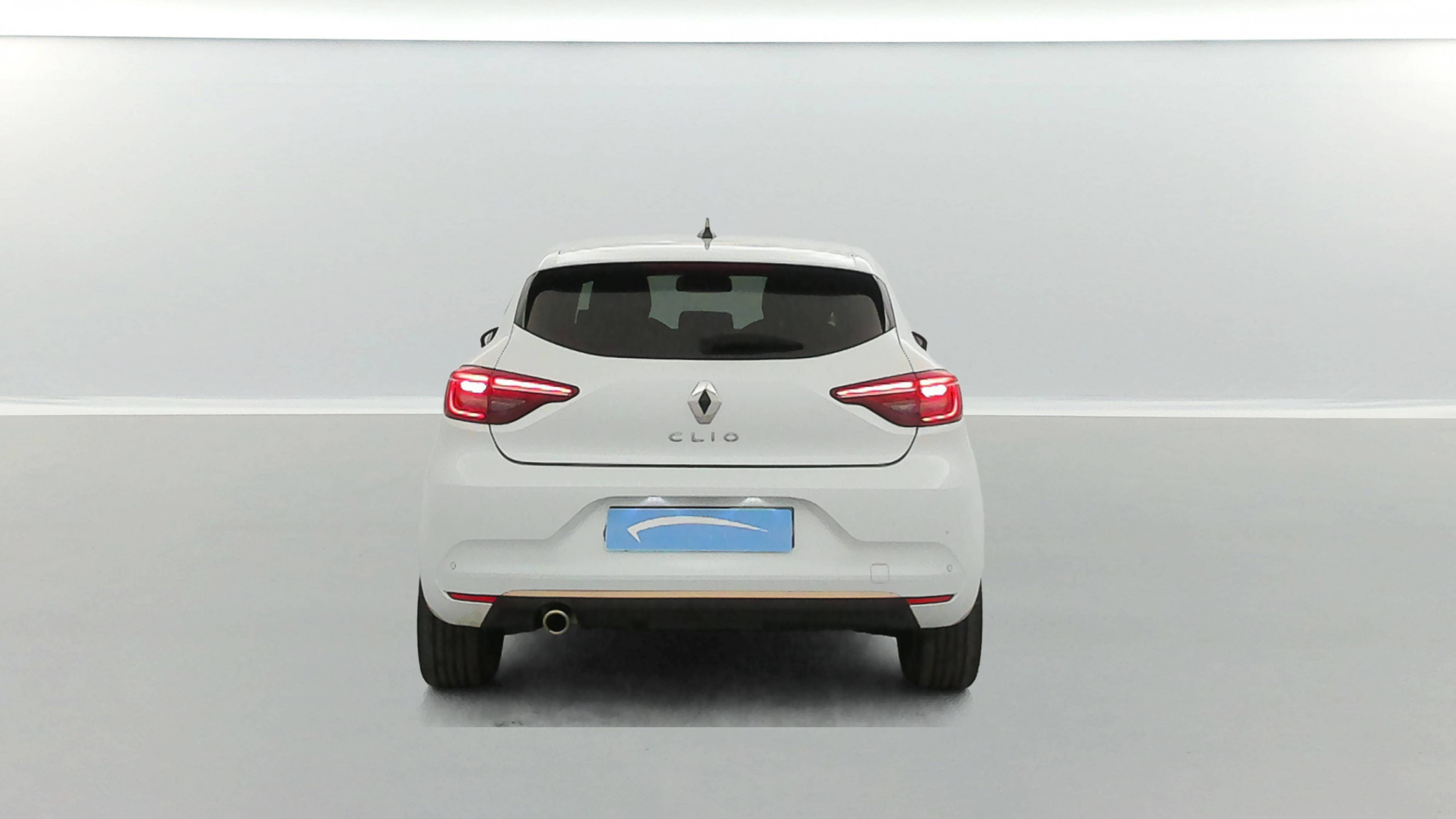 Vente en ligne Renault Clio 5 Clio TCe 140 - 21N au prix de 16 790 €