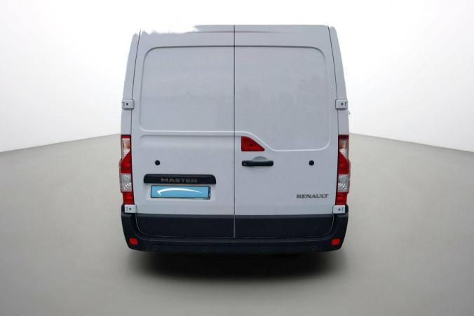 Vente en ligne Renault Master Fourgon MASTER FGN TRAC F3500 L2H2 BLUE DCI 135 au prix de 26 990 €