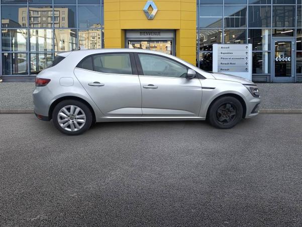 Vente en ligne Renault Megane 4 Mégane IV Berline TCe 140 EDC FAP au prix de 15 890 €