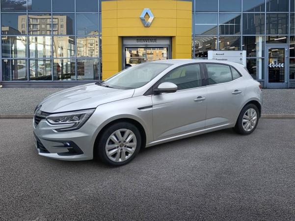 Vente en ligne Renault Megane 4 Mégane IV Berline TCe 140 EDC FAP au prix de 15 890 €