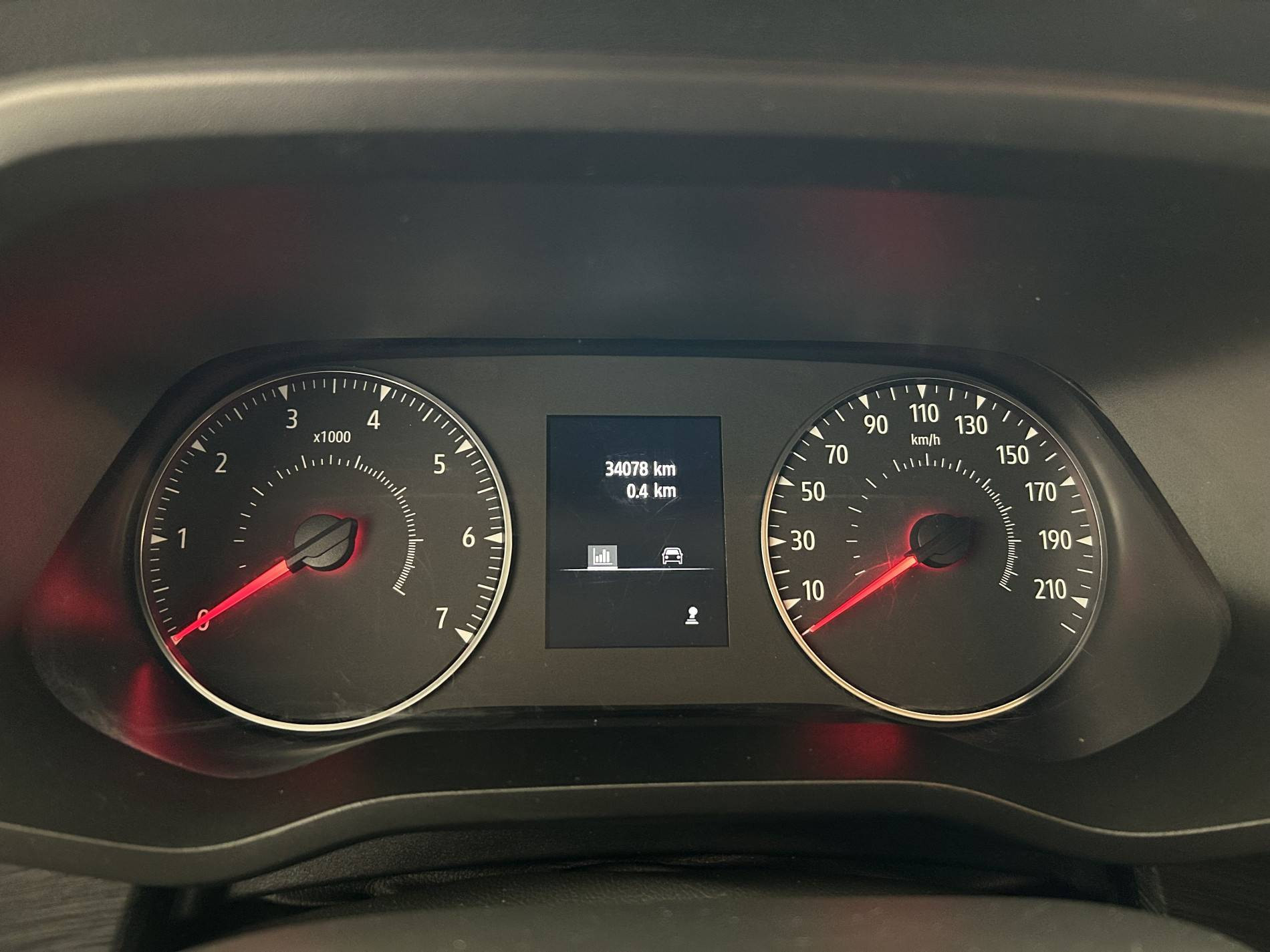 Vente en ligne Renault Trafic 3 Fourgon TRAFIC FGN L1H1 3000 KG BLUE DCI 130 au prix de 24 590 €