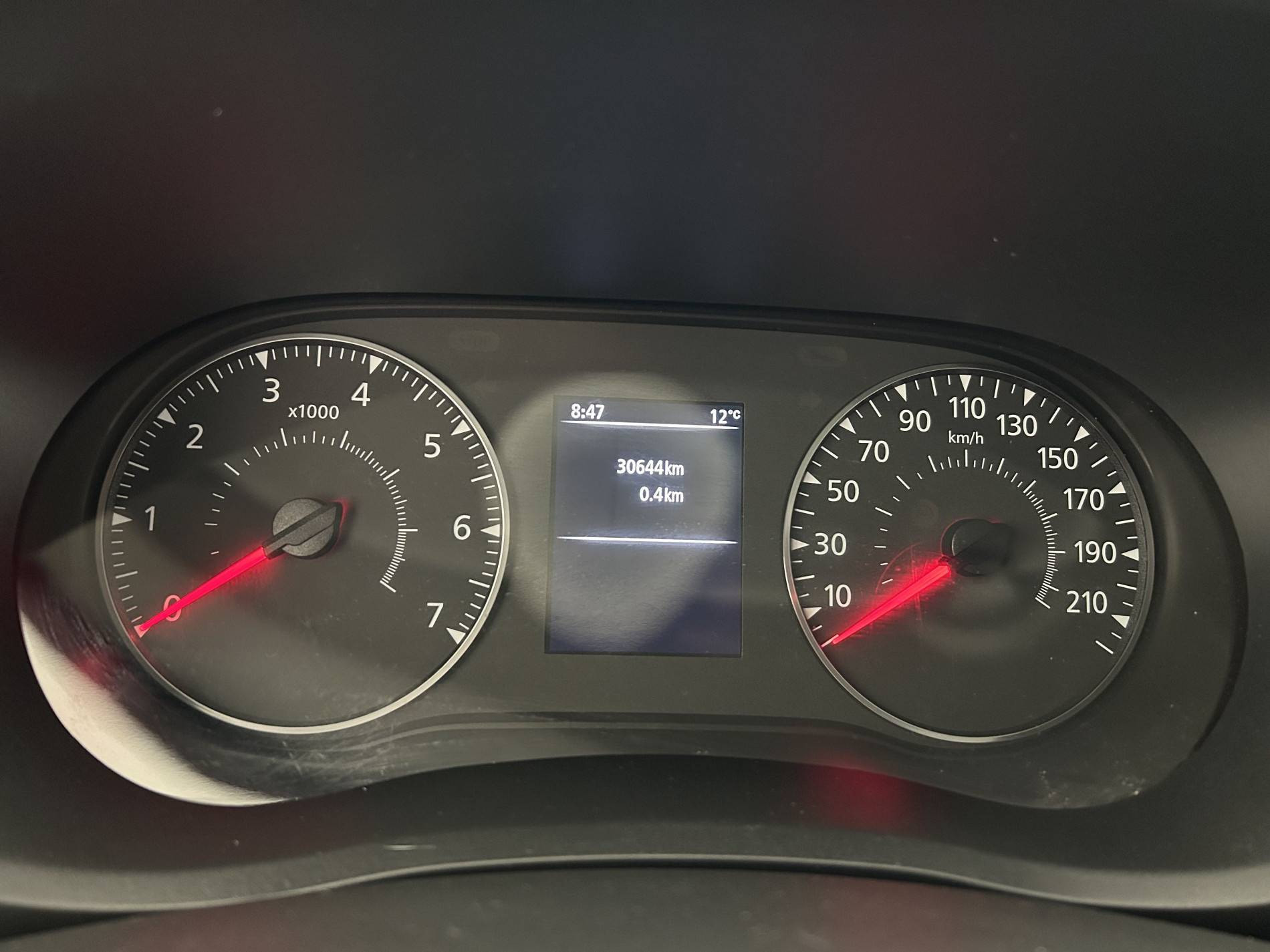 Vente en ligne Renault Master Fourgon MASTER FGN TRAC F3500 L2H2 BLUE DCI 135 au prix de 27 990 €