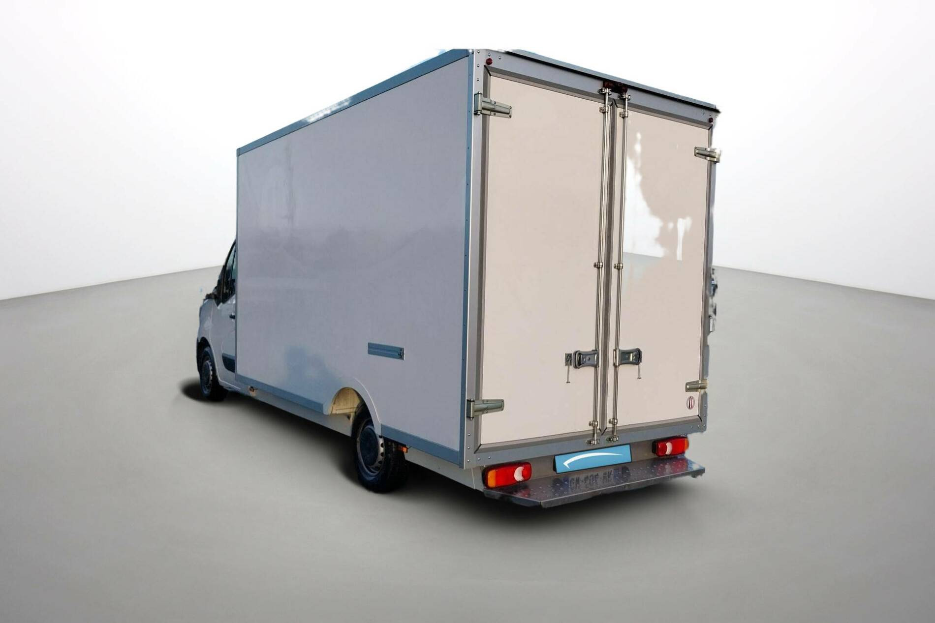 Vente en ligne Renault Master 3 Châssis Cabine MASTER PHC TRAC F3500 L3H1 BLUE DCI 145 EURO VI au prix de 28 990 €