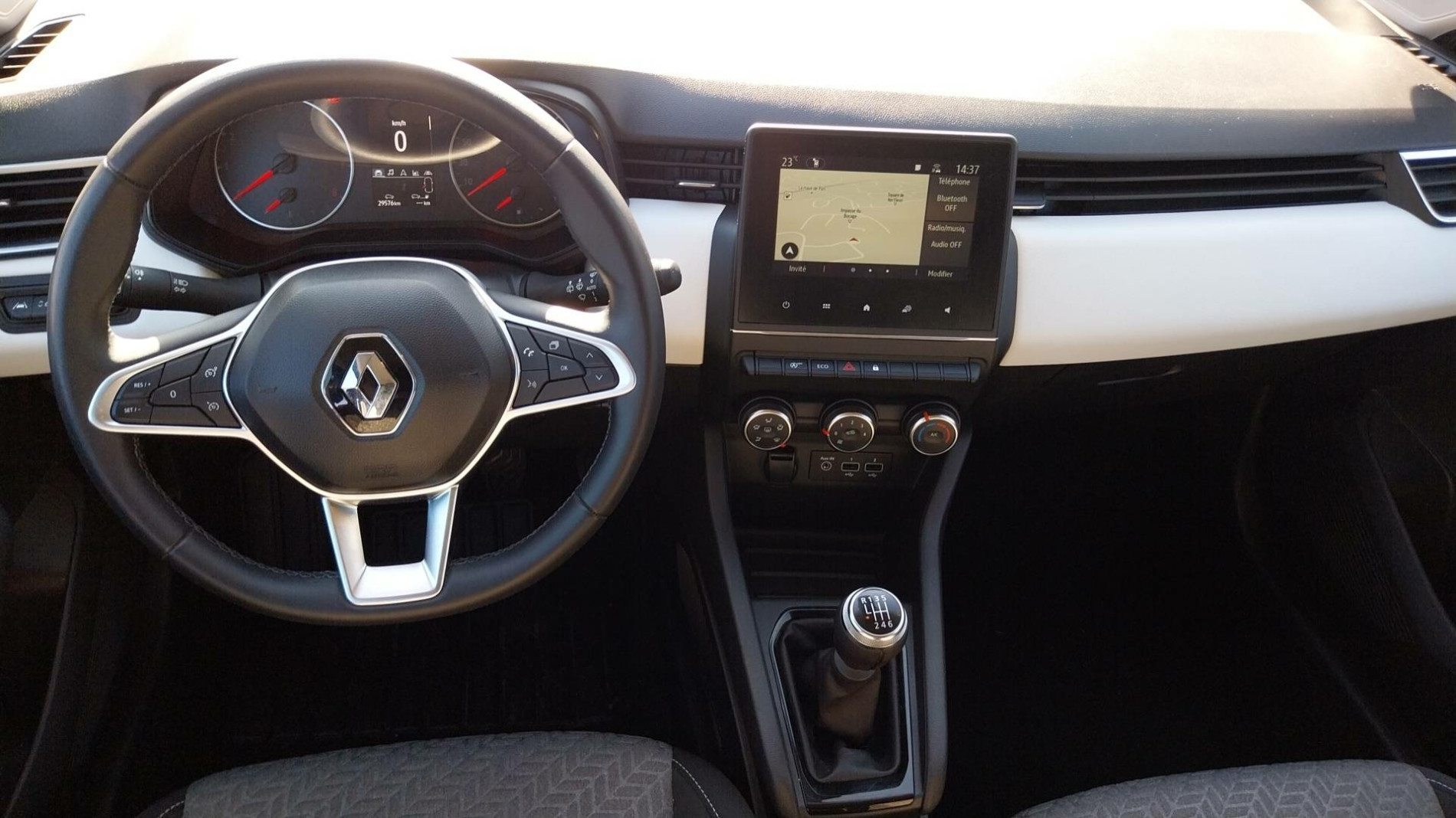 Vente en ligne Renault Clio 5 Clio TCe 90 au prix de 14 490 €