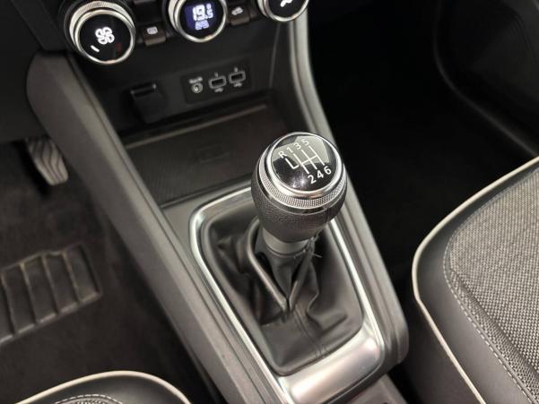 Vente en ligne Renault Captur  TCe 90 au prix de 18 890 €