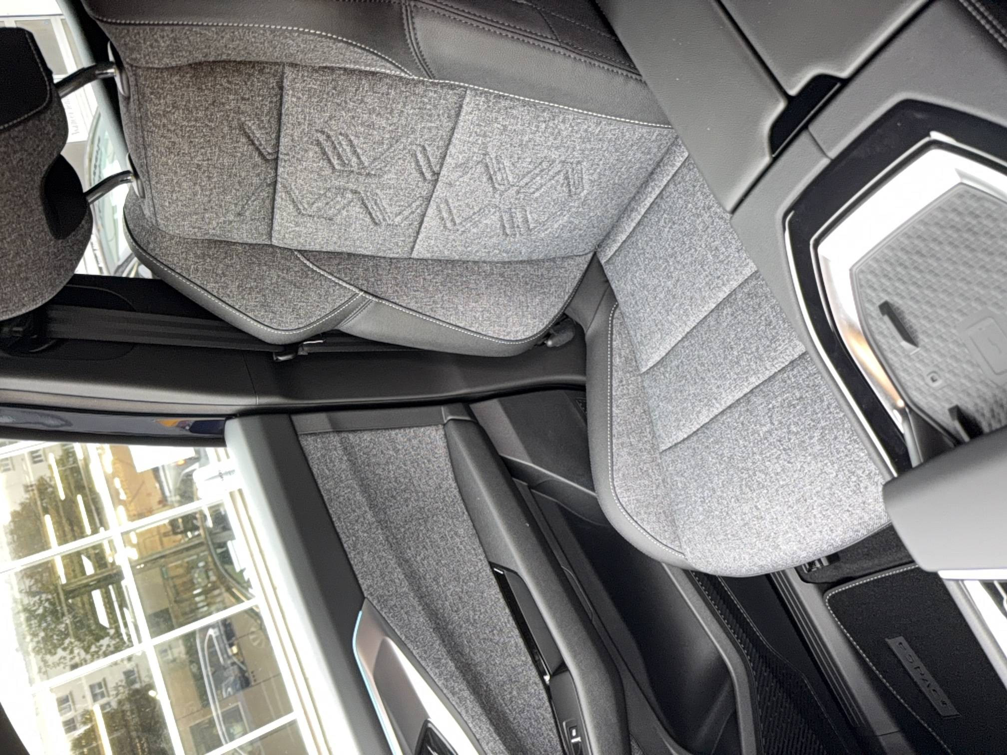 Vente en ligne Renault Espace Espace full hybrid E-Tech 200 ch 5pl au prix de 42 490 €