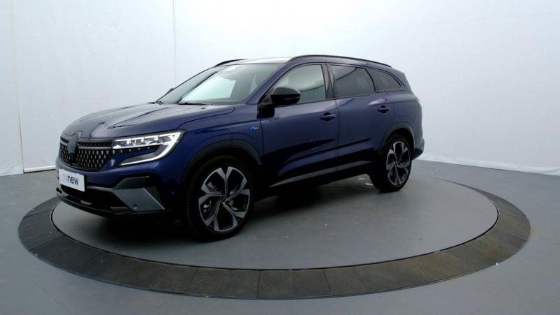 Vente en ligne Renault Nouveau Espace Espace E-Tech hybrid 200 au prix de 45 990 €