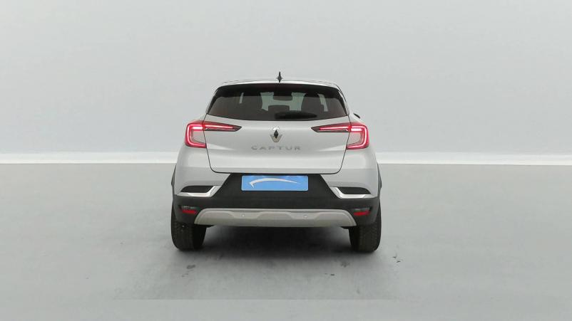 Vente en ligne Renault Captur  mild hybrid 140 au prix de 22 590 €