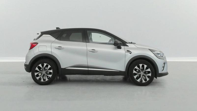 Vente en ligne Renault Captur  mild hybrid 140 au prix de 22 590 €